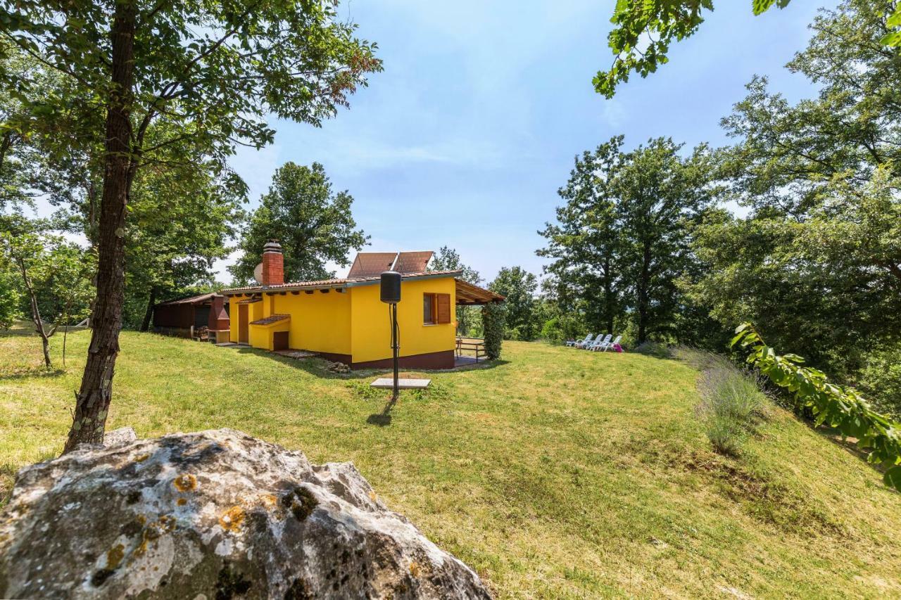 Vacation Home Latini Hum 外观 照片