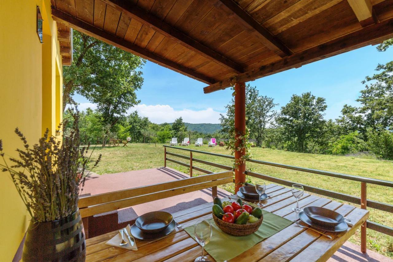 Vacation Home Latini Hum 外观 照片